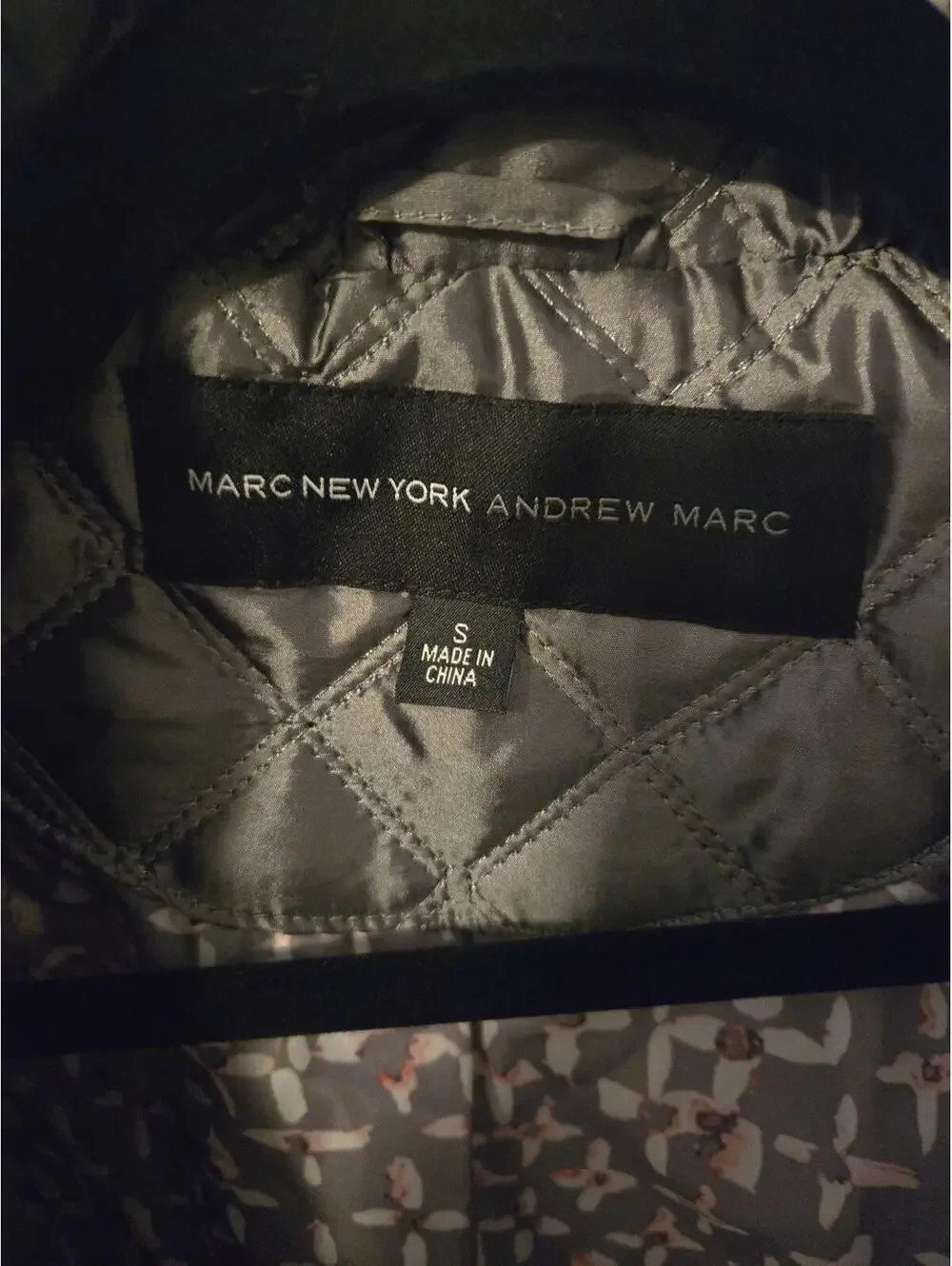 Marc New York Andrew Marc Quilted Metallic Silver Puffer Jacket Size S - Picture 5 of 5
